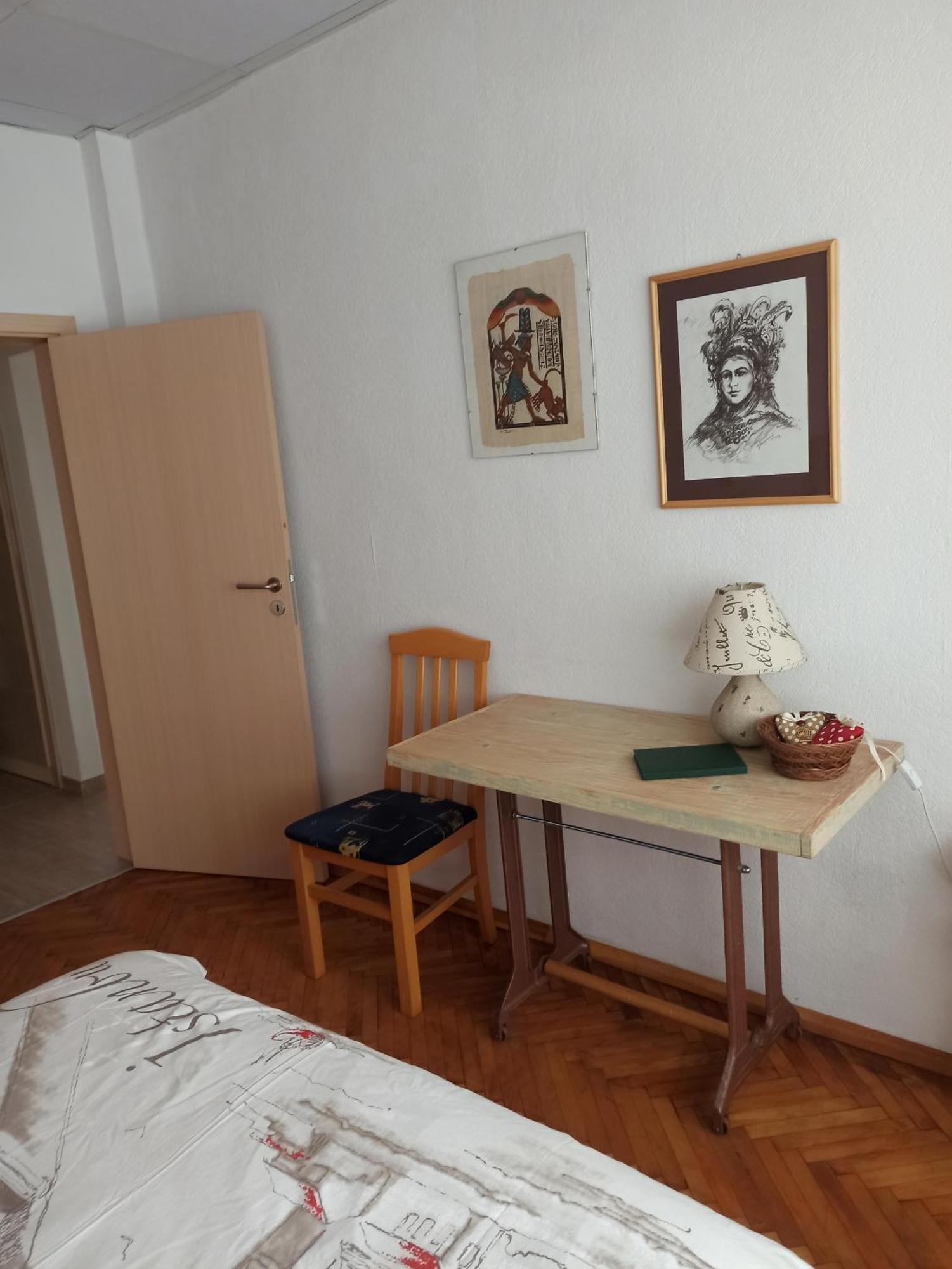 Apartment Maddie Teteven Buitenkant foto