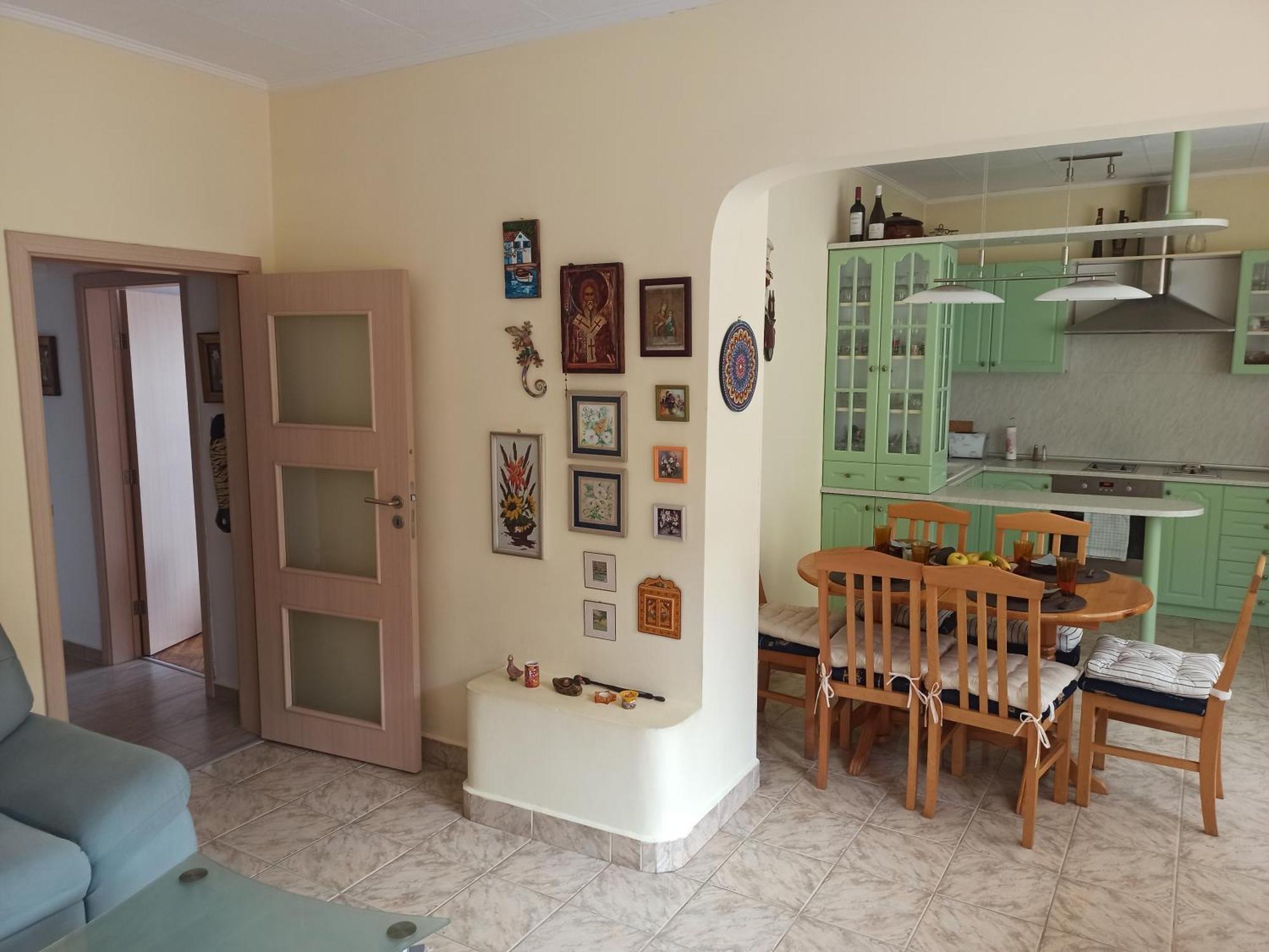 Apartment Maddie Teteven Buitenkant foto